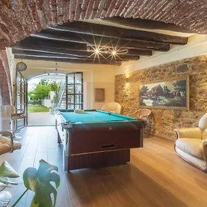 Newly Renovated Large Villa With Garden Сasa de vacaciones Castelló d'Empúries